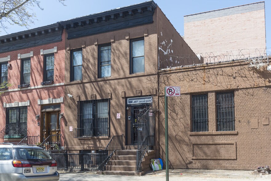 More Photos Of 113 Clifton Pl, Brooklyn Multifamily For Sale