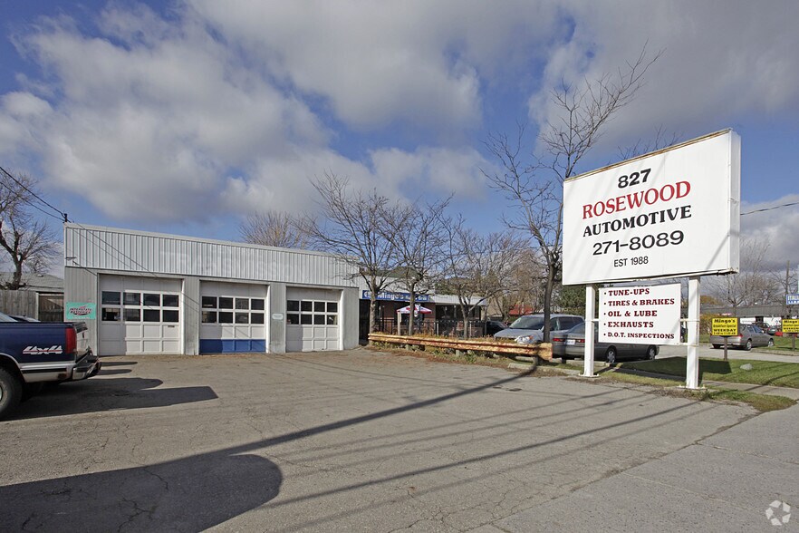 More Photos Of , Mississauga General Retail For Sale