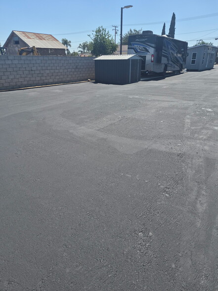 More Photos Of 11211-11225 Kadota Ave, Pomona Land For Lease
