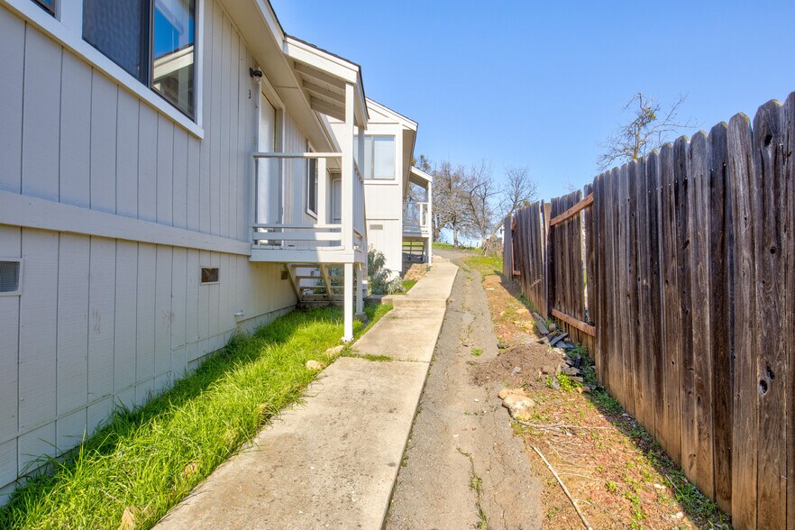 More Photos Of 9363 Landrum St, Plymouth Apartments For Sale