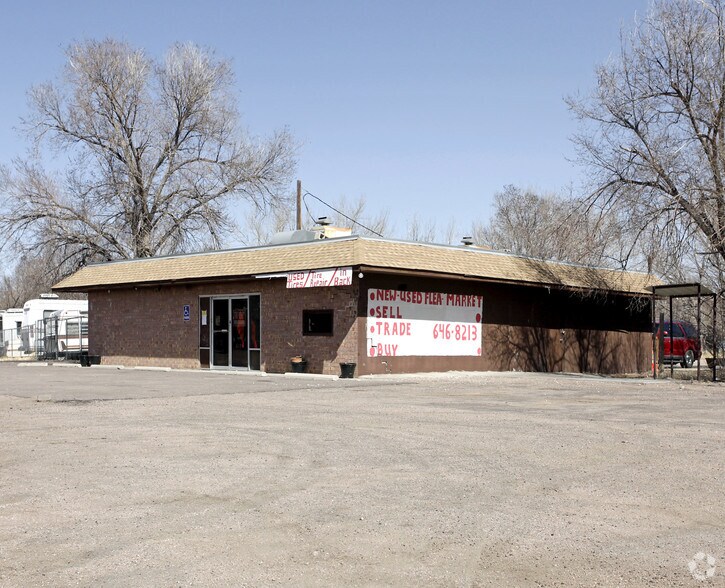 More Photos Of 594 S Santa Fe Ave, Fountain Convenience Store For Sale