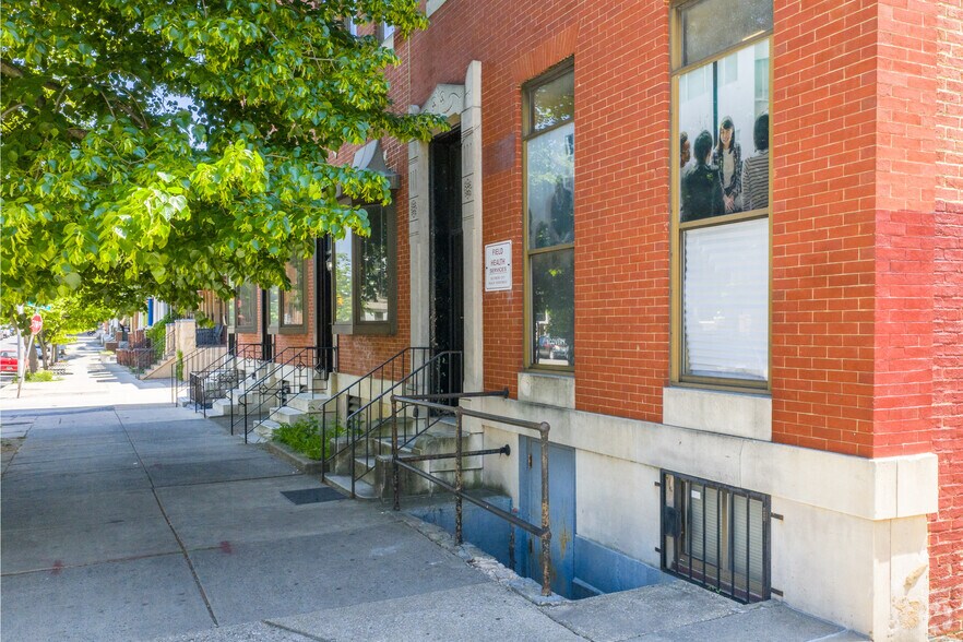 More Photos Of 211 E 25th St, Baltimore Office Residential For Sale