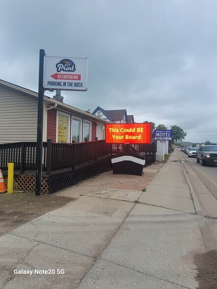 More Photos Of 611 Coffeen Ave, Sheridan Storefront Retail Office For Lease