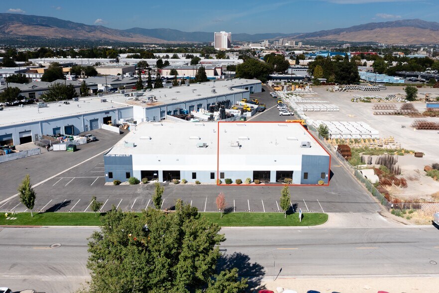 More Photos Of 1105-1285 Marietta Way, Sparks Showroom For Lease