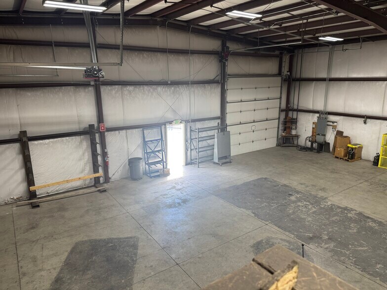More Photos Of 2294 W 700 S, Springville Warehouse For Sale