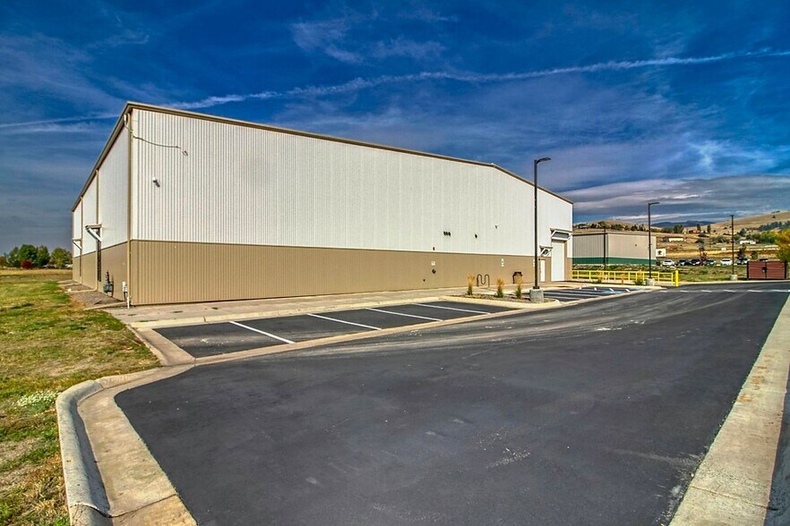More Photos Of 5811 Sandpiper Dr, Missoula Warehouse For Lease