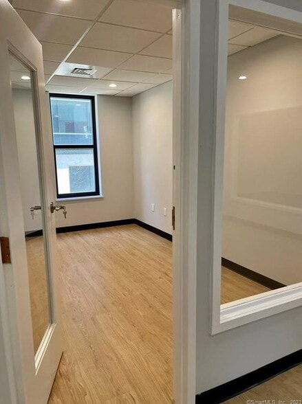 More Photos Of 130 Court St, New Haven Office Residential For Sale