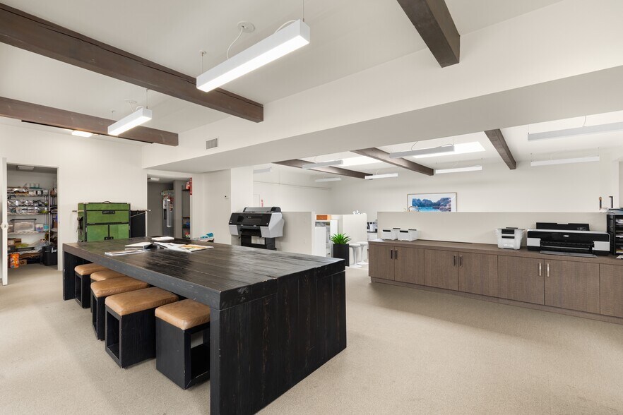 More Photos Of 1675 Rollins Rd, Burlingame Light Manufacturing For Sale