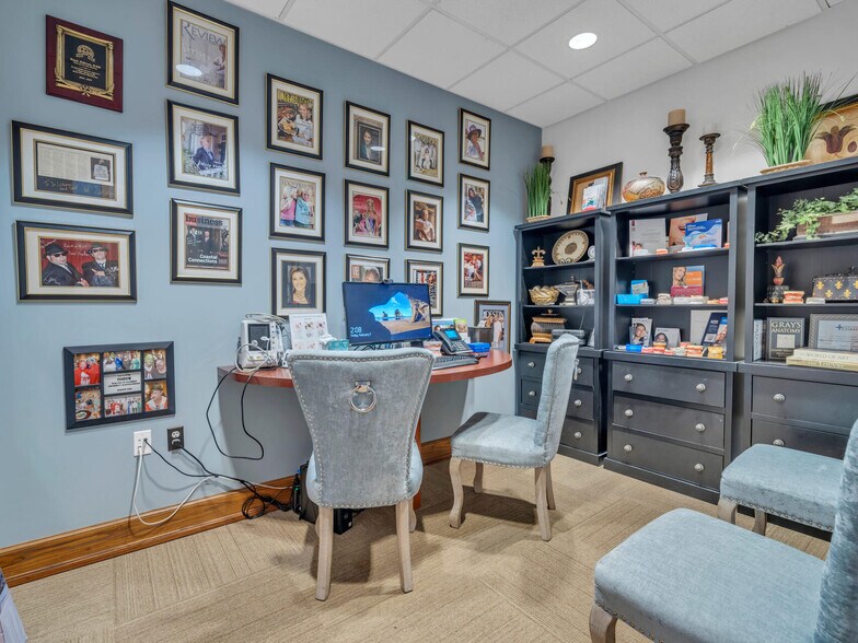 More Photos Of 4635 Gulfstarr Dr, Destin Medical For Sale