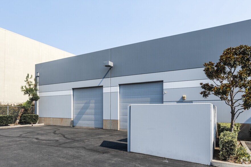 More Photos Of 361-365 N Berry, Brea Distribution For Sale