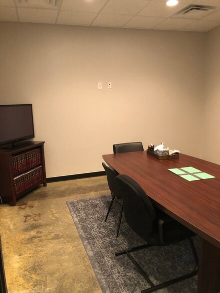 More Photos Of 2340 W Horizon Ridge Pky, Henderson Office For Lease