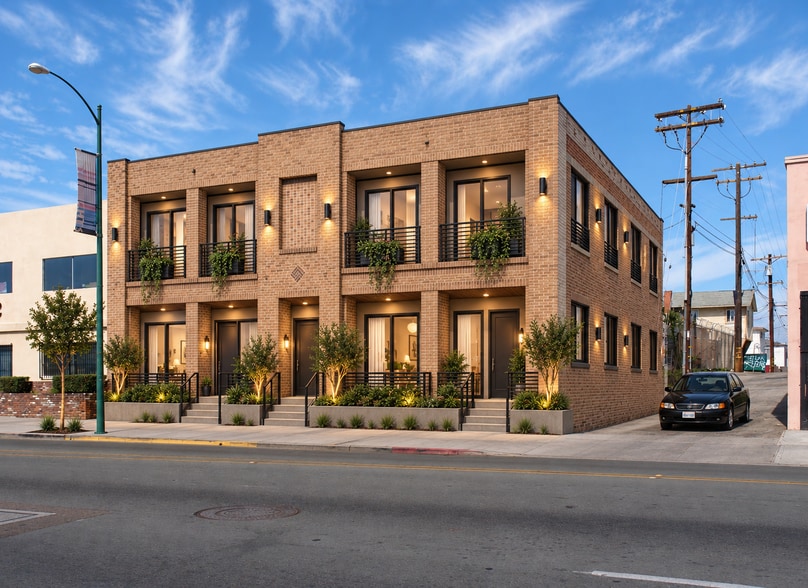 More Photos Of 4714 University Ave, San Diego Apartments For Sale