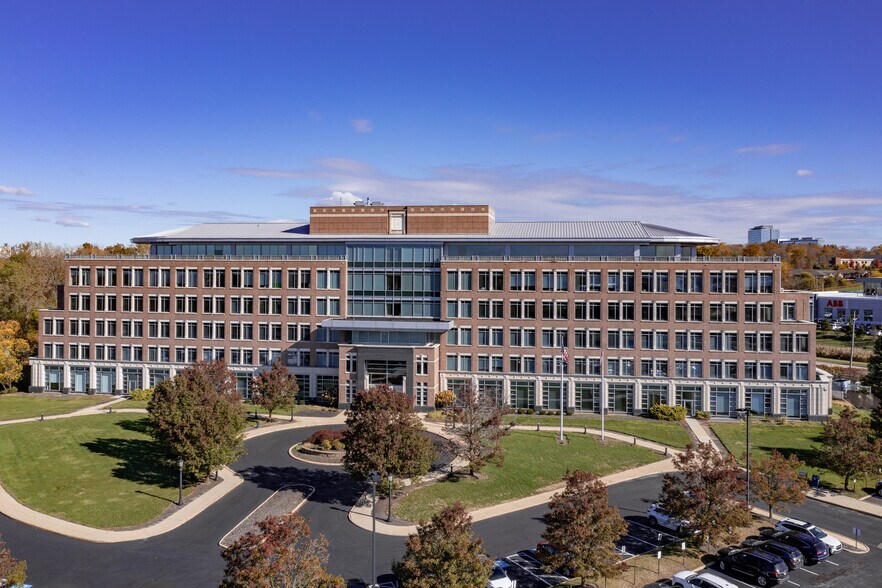 More Photos Of ,  Office For Sale