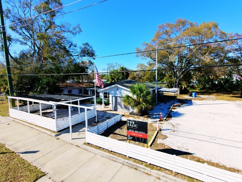 Primary Photo Of 5145 Gulfport Blvd S, Gulfport Restaurant For Sale