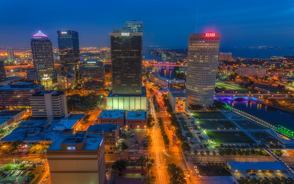 More Photos Of 9718 N Nebraska Ave, Tampa Apartments For Sale