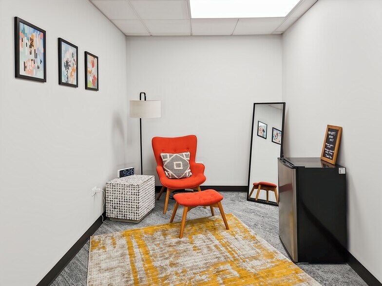 More Photos Of 1290 Broadway, Denver Coworking Space
