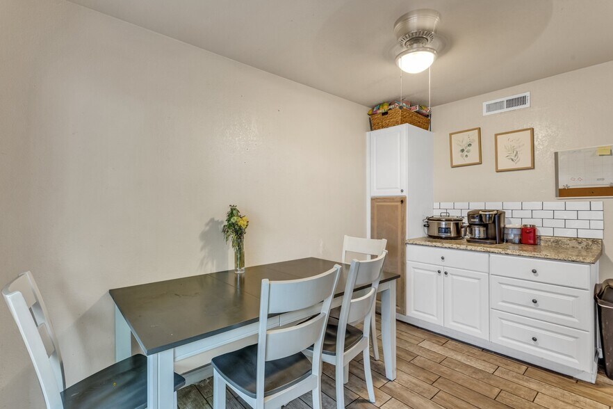 More Photos Of 10273 Mills Station Rd, Rancho Cordova Apartments For Sale