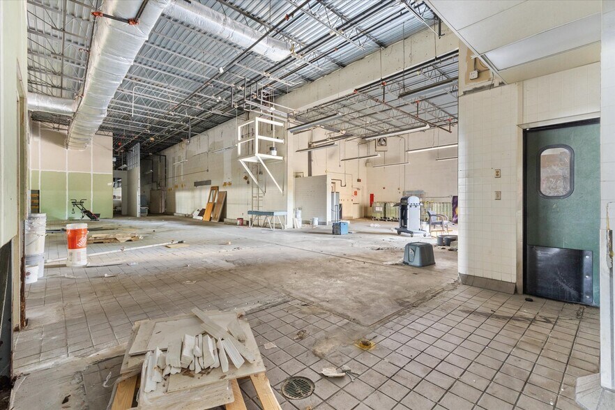 More Photos Of 440-500 W Gulf Atlantic Hwy, Wildwood Unknown For Lease