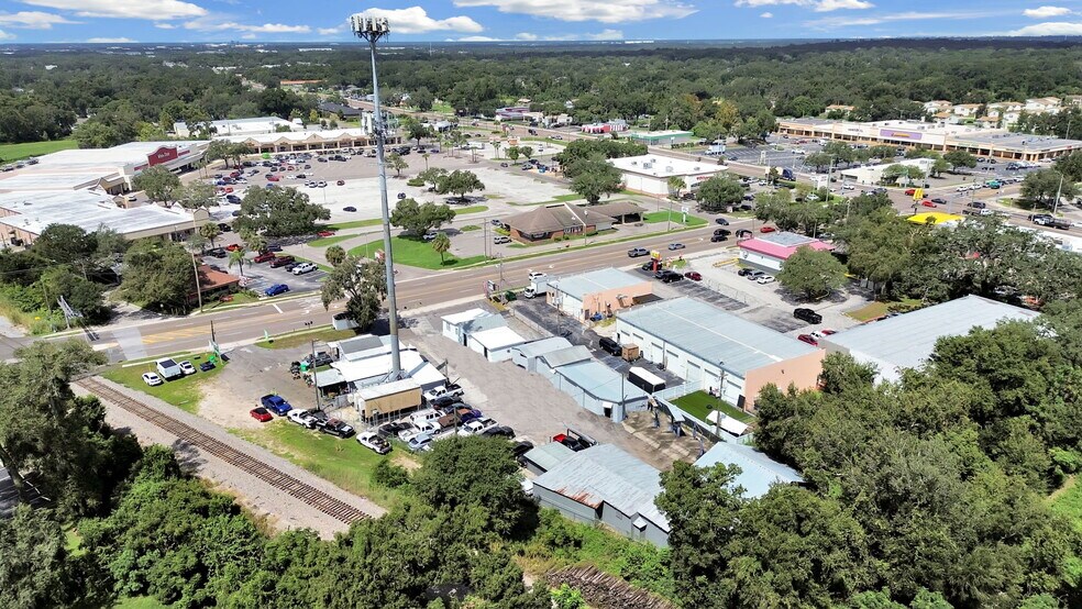 More Photos Of 1814 S Parsons Ave, Seffner Auto Dealership For Sale