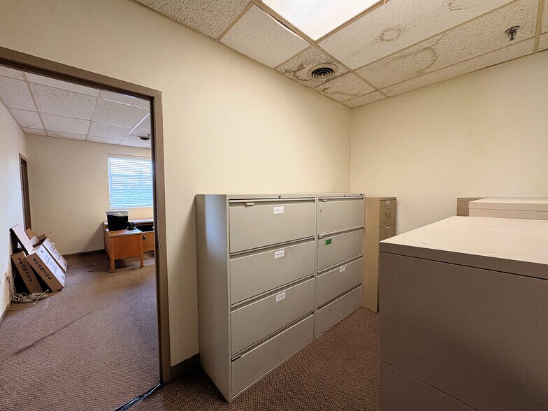 More Photos Of 5 Canale Dr, Egg Harbor Township Manufacturing For Lease