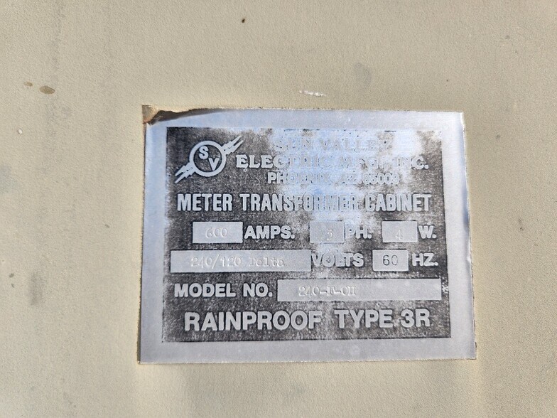 More Photos Of 425 S Main St, Coolidge Manufacturing For Lease
