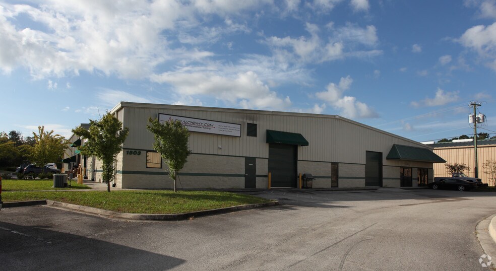 More Photos Of 1503 County Road 315, Green Cove Springs Warehouse For Lease
