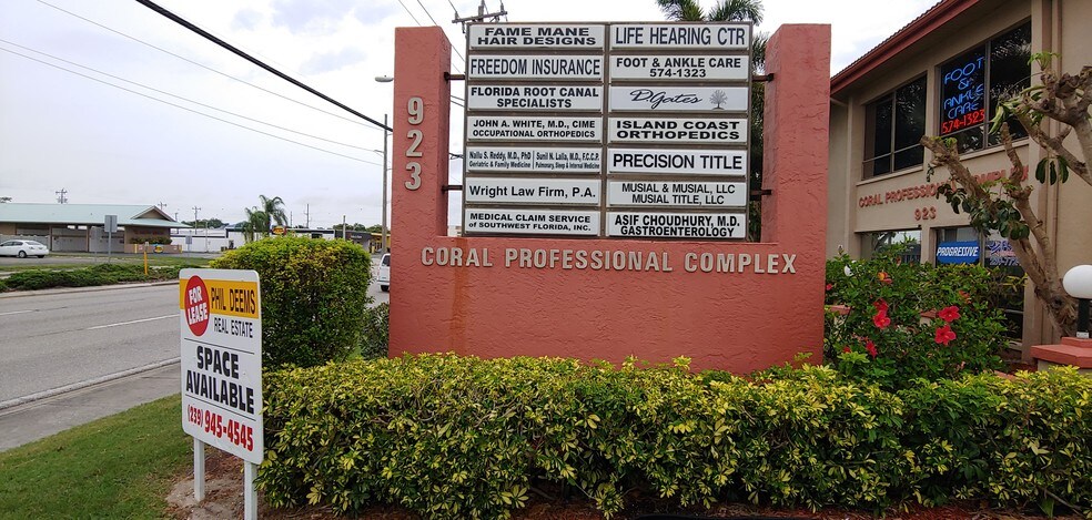 More Photos Of 923 Del Prado Blvd S, Cape Coral Medical For Lease