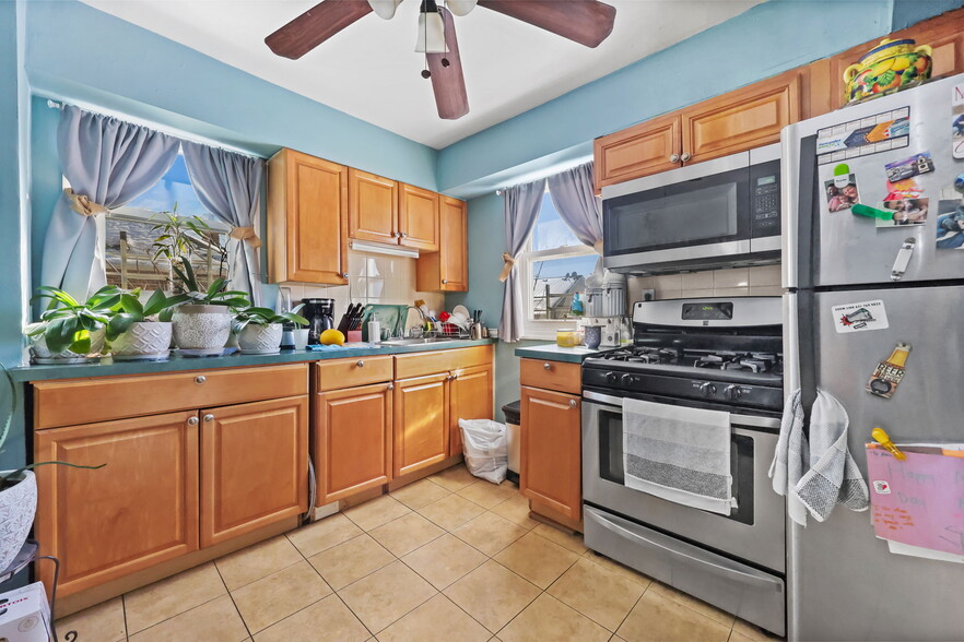 More Photos Of 1831 Paulding Ave, Bronx Land For Sale