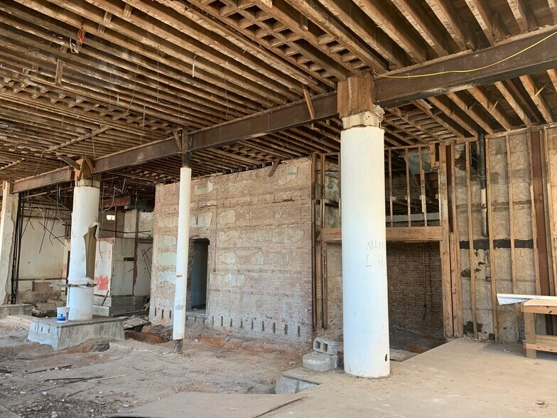 More Photos Of 202 E Main St, Henderson Loft Creative Space For Sale