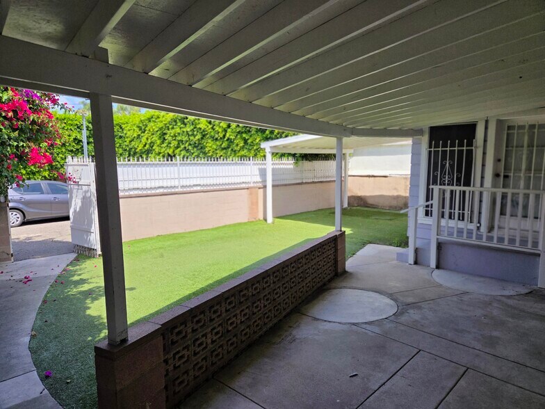 More Photos Of 1810 N Broadway, Santa Ana Medical For Sale