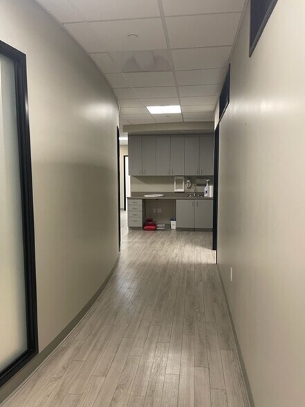More Photos Of 15944 Los Serranos Country Club Dr, Chino Hills Coworking Space