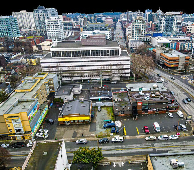 More Photos Of 817 Fisgard St, Victoria Storefront Retail Office For Sale