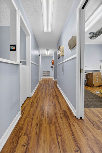 More Photos Of 3310 Henry Rd, Anniston Healthcare For Sale