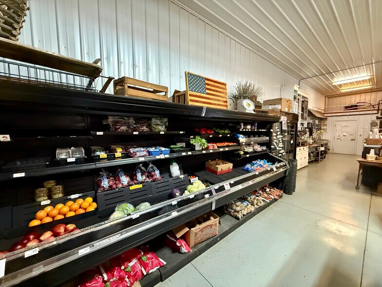 More Photos Of 203 W 5th St, Blue Rapids Service For Sale