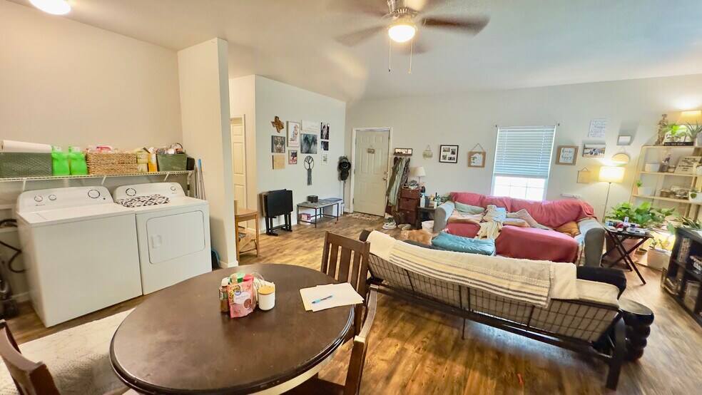 More Photos Of 380 Jumbo Rd, Melbourne Multifamily For Sale