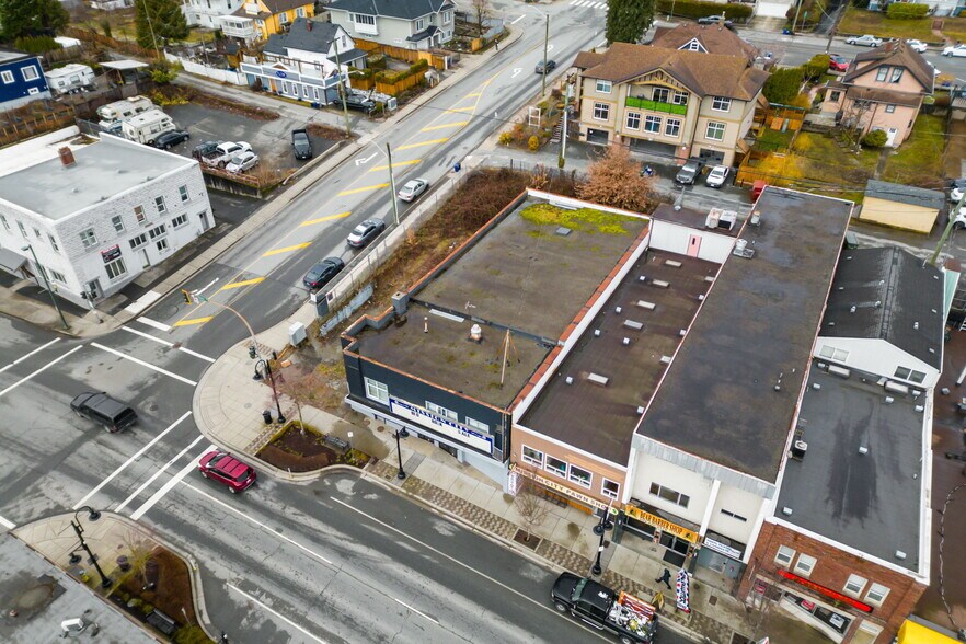 More Photos Of 33017 1st Av, Mission Flex For Sale