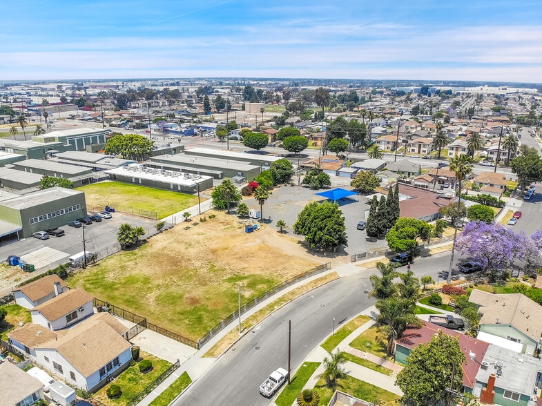 More Photos Of 109 S Aprilia Ave, Compton Religious Facility For Sale