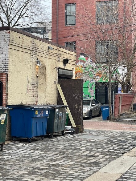 More Photos Of 1314 9th St NW, Washington Freestanding For Lease