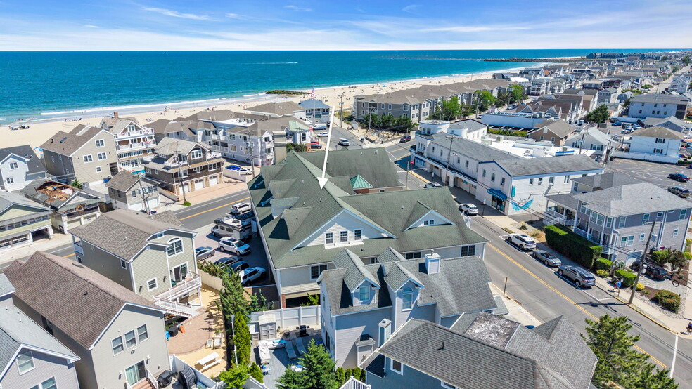 More Photos Of 580 Main St, Manasquan Restaurant For Sale