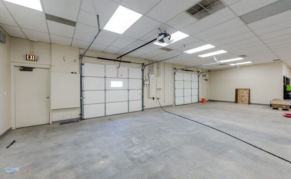 More Photos Of 1860 Lefthand Cir, Longmont Light Manufacturing For Sale