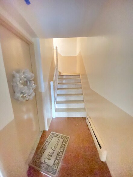 More Photos Of 4311 54th St, Woodside Apartments For Sale