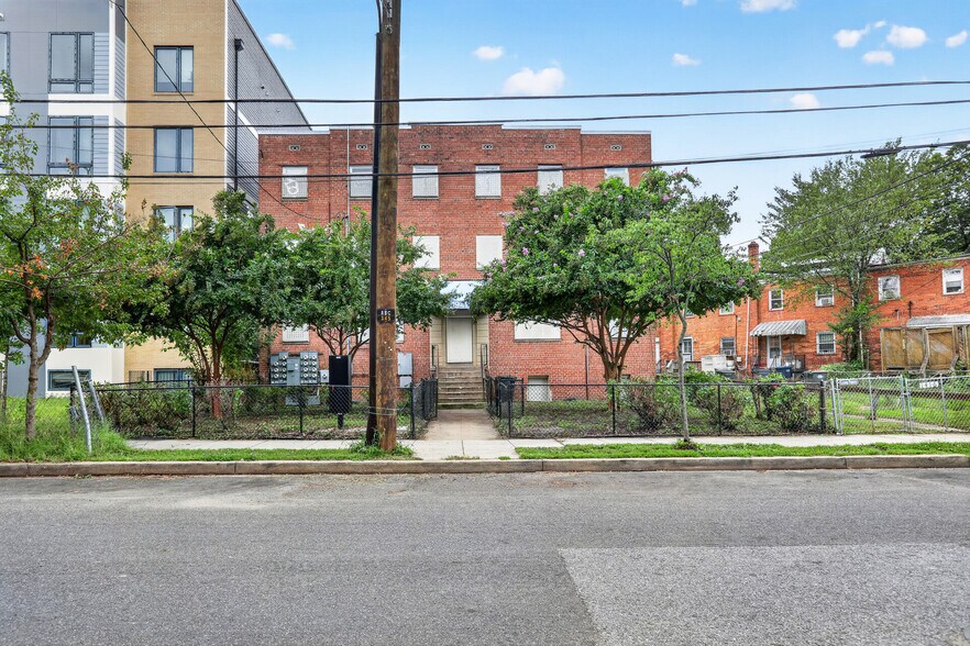 More Photos Of 1941 Naylor Rd SE, Washington Apartments For Sale