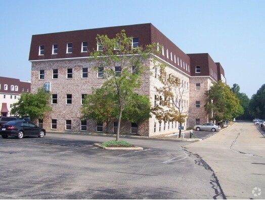 More Photos Of 24600 Center Ridge Rd, Westlake Unknown For Lease