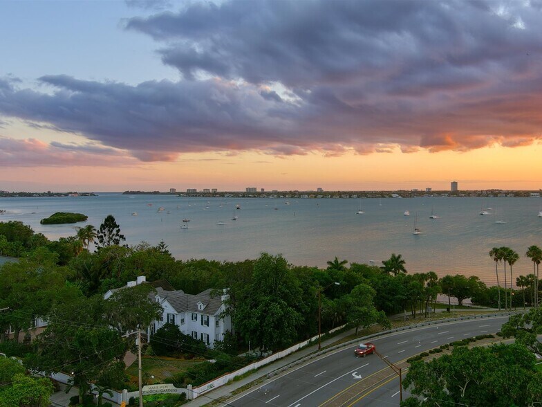 More Photos Of 777 S Palm Ave, Sarasota Coworking Space