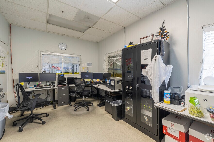 More Photos Of 33400 Dowe Ave, Union City Refrigeration Cold Storage For Lease