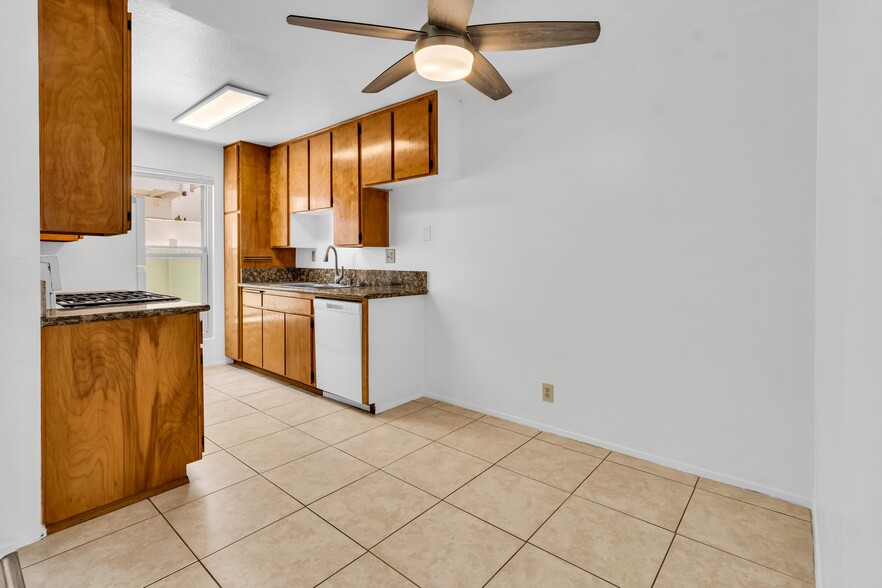 More Photos Of 3736 Mississippi St, San Diego Apartments For Sale