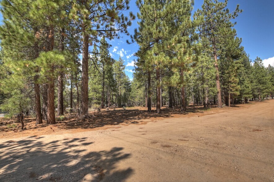 More Photos Of 2001 State Lane, Big Bear City Land For Sale