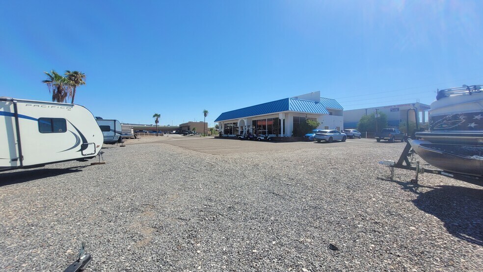 More Photos Of 951 Lake Havasu Ave N, Lake Havasu City Showroom For Lease