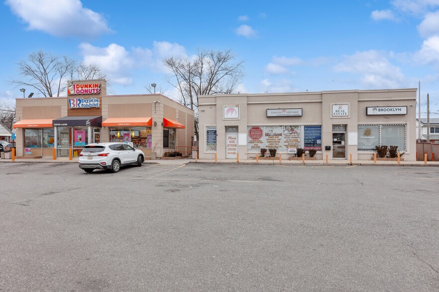 Primary Photo Of 238-13 238- 13 Linden Blvd Blvd, Elmont Storefront Retail Office For Lease