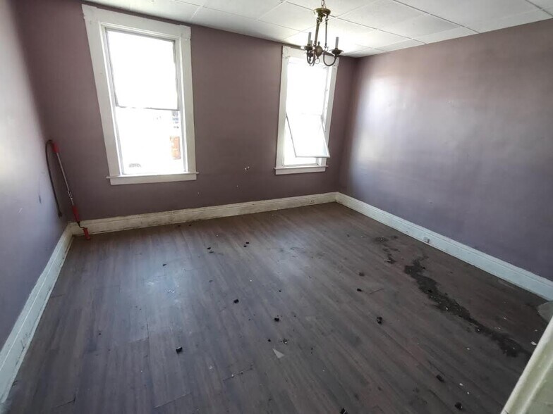 More Photos Of 1310 Bleecker St, Utica Apartments For Sale